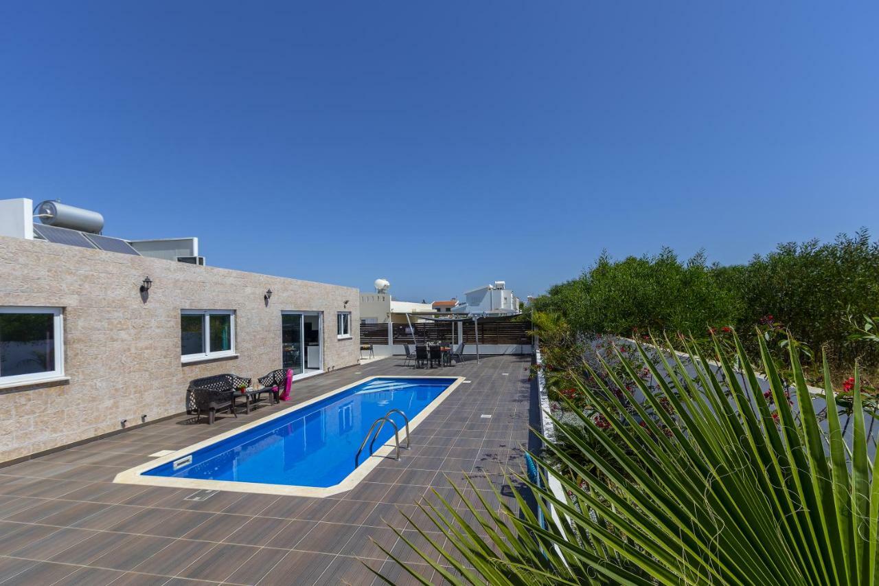 Protaras Villa Hollywood Exterior foto